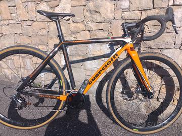 Bici ciclocross +ruote scorta
