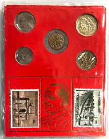 Francobolli e monete CIttà del Vaticano anno 2000