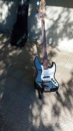 JAZZ BASS SQUIER BY FENDER