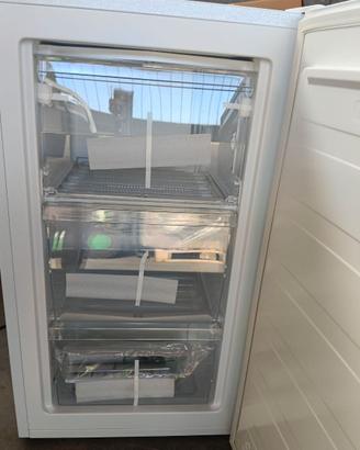 Hisense MUZ4859E congelatore a cassetti 61lt