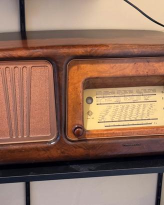 Radio d’epoca telefunken T66