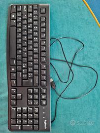 tastiera e mouse Logitech 