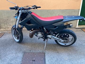 Motard Aprilia MX 125