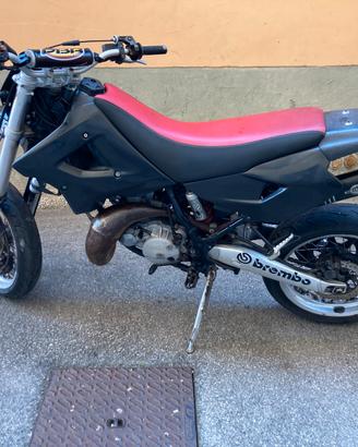 Motard Aprilia MX 125