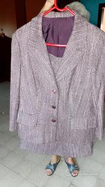 tailleur donna colore vinaccia 
