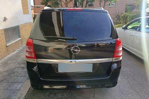 Opel Zafira Cosmo 1.6 turbo Benzina/Metano
