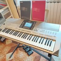 YAMAHA PSR S 910 