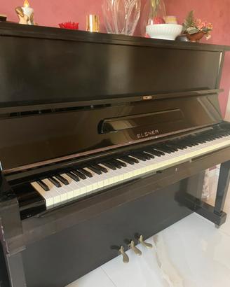 Pianoforte a parete
