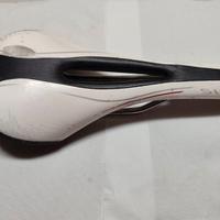 Sella MTB Selle Italia SLR carbon fibre