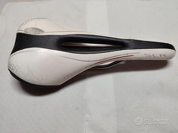 Sella MTB Selle Italia SLR carbon fibre