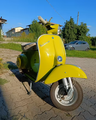 Vespa 50 r 1970 (v5a1t)