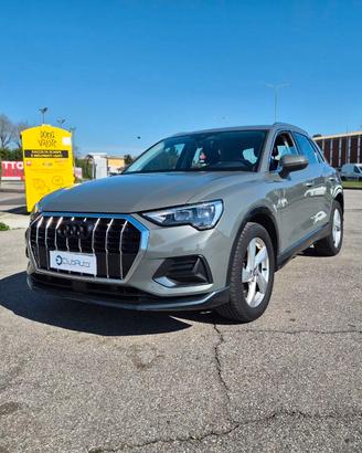Audi Q3 35 2.0 tdi Business Advanced s-tronic