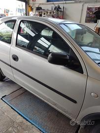 Porta anteriore dx nuda OPEL CORSA C del 2003