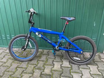 Bicicletta BMX
