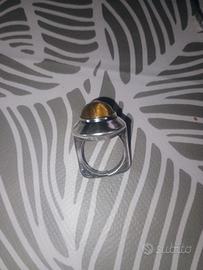 anello in argento con pietra occhio di tigre 