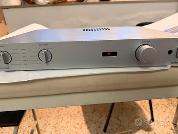 Amplificatore integrato Audiolab 8000SE