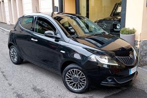 Lancia Ypsilon 1.0 FireFly 5 porte S&S Hybrid Ecoc