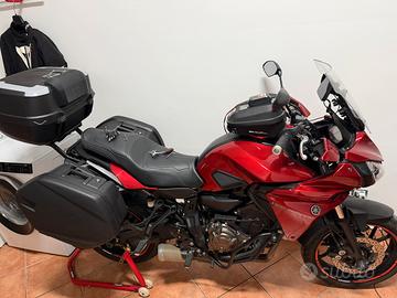 Yamaha tracer 700