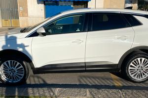Opel grandlannd x 1,5 131 cv cambio automatico