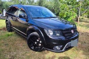 FIAT Freemont 4x4 aut black-code