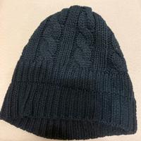 Cappello invernale lavorato a maglia