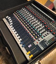 Mixer Soundcraft EFX12