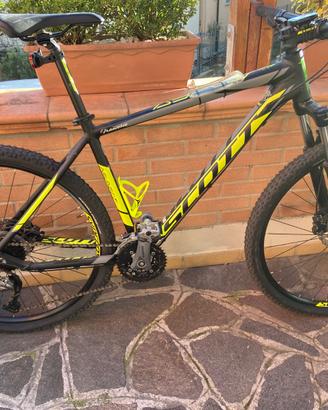 Bici Mountain Bike Scott colore fluo TG L
