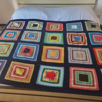 Coperta fatta a mano all'uncinetto