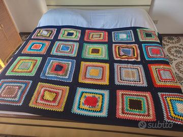 Coperta fatta a mano all'uncinetto