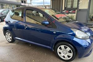 Toyota Aygo 1.0 12V VVT-i 5 porte Griffe