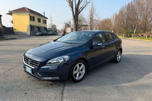 Volvo V40 D2 1.6
