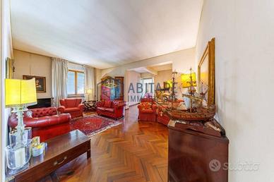Attico / Mansarda di 143 m² con 5 locali a Livorno