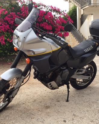 Yamaha Supertenere 750 (non marciante)