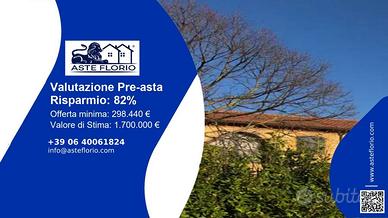 Immobile in asta di 1770 m² con più di 5 locali a 