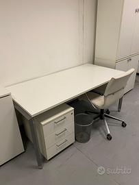Arredamento ufficio vario