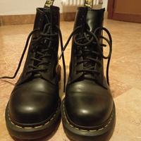 Dr. Martens n.39