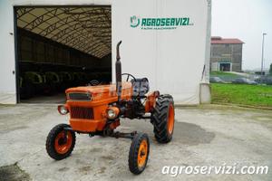 TRATTORE FIAT 300 (ANNO 1972) 30 CV
