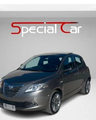 LANCIA YPSILON AUTOMATICA S&S Platinum TETTO APRIB