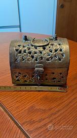piccolo baule in ottone  