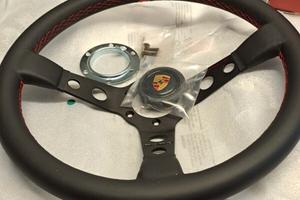 Volante Momo Porsche 911 - 964 - 993 - 996 - 997