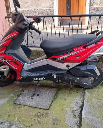 Scooter 125 cc