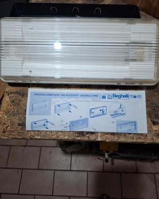 lampada emergenza  beghelli