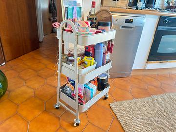 Carrello JYSK a 3 ripiani con ruote bianco