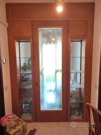 Porta in legno e divisorio