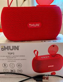 speaker portatile con auricolari 