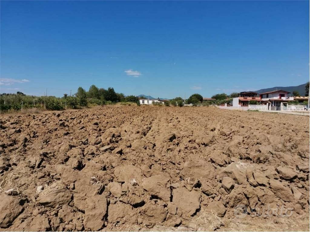 Terreno di 3450 m² a Sessa Aurunca - Vista 2