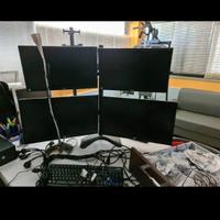 Supporto più 4 monitor