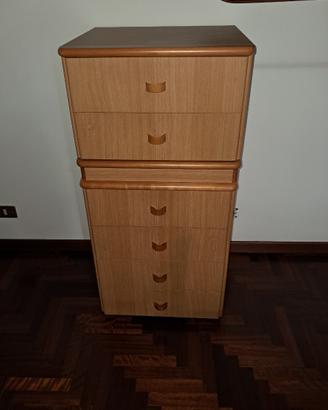 Comodini due in legno scomponibili