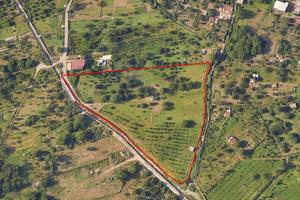 Appezzzamento di terreno