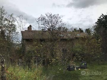 Immobile in asta di 441 m² con più di 5 locali a M